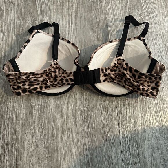 Victoria's Secret Fabulous Leopard Print Bra - Picture 3 of 5